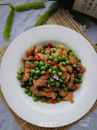 香辣五花肉烧豌豆的做法步骤：7