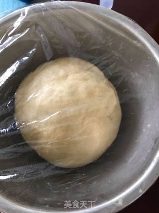 蛋黄酥（黄油版）的做法步骤：4