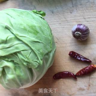 手撕包菜的做法步骤：1