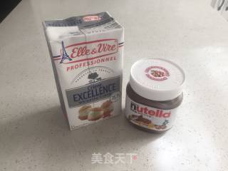 简单巧克力冰淇淋的做法步骤：1
