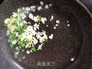 龙虾盖浇饭的做法步骤：5