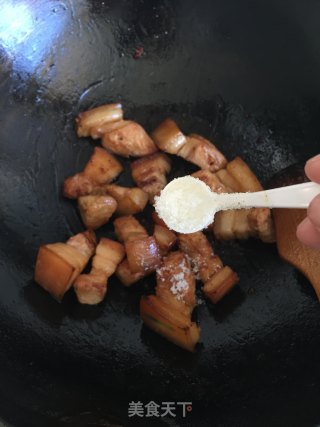 笋干炖肉的做法步骤：4