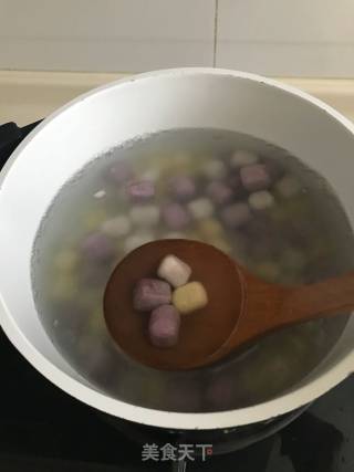 金桂红糖芋圆的做法步骤：2