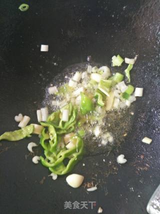 鱼香肉丝的做法步骤：6