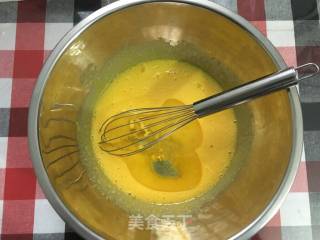 菠菜翠绿戚风蛋糕的做法步骤：5