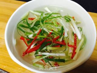 油葱笔管鱼的做法步骤：3