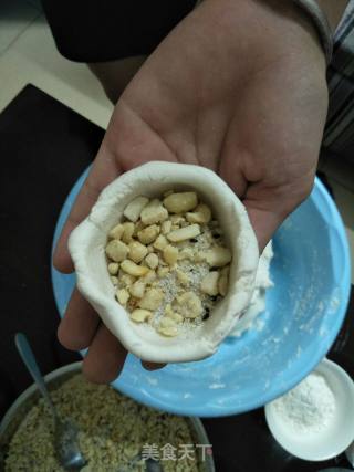 糯米花生糍的做法步骤：6