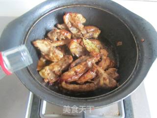 红烧鸭锁骨的做法步骤：5