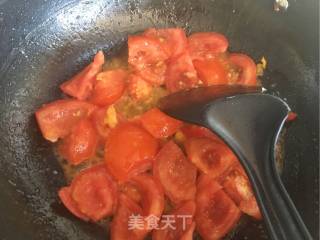 【西红柿炒蛋】--土豆家滴快手菜+下饭菜+高频率菜+宝宝最爱【泡饭菜】的做法步骤：5