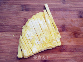 玫瑰紫菜包饭的做法步骤：10