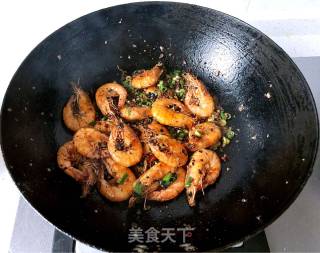蒜香椒盐虾的做法步骤：7