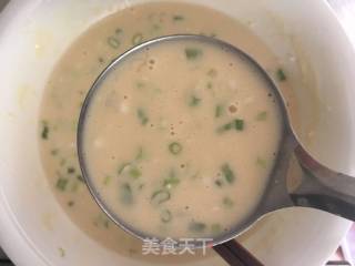 香煎鸡蛋饼的做法步骤：4