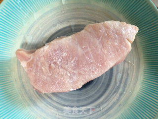 百试不爽的鱼香肉丝的做法步骤：1