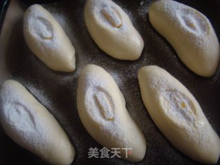 罗宋甜面包的做法步骤：8