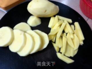 自制薯条的做法步骤：1