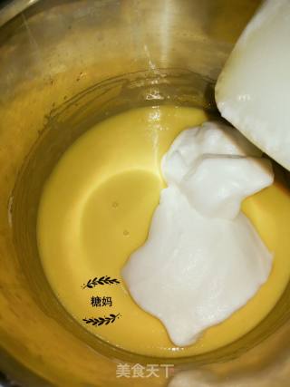 戚风蛋糕（6寸）的做法步骤：10