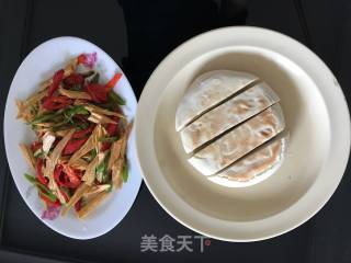 腐竹炒双椒的做法步骤：10