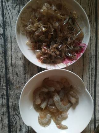 西葫芦虾仁鲜肉饺子的做法步骤：5