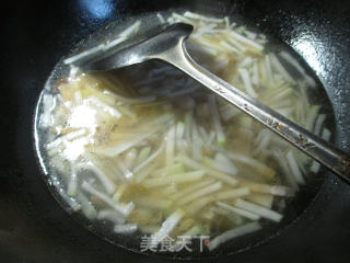 榨菜丝肉丝蒲瓜汤的做法步骤：6