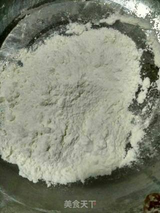 手擀面的做法步骤：2