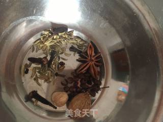 香辣猪蹄的做法步骤：3