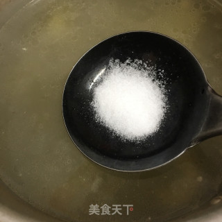 苦瓜黄豆排骨汤的做法步骤：6