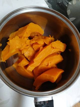 南瓜饼的做法步骤：2