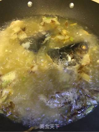 一鱼两吃之鱼头炖豆腐的做法步骤：7