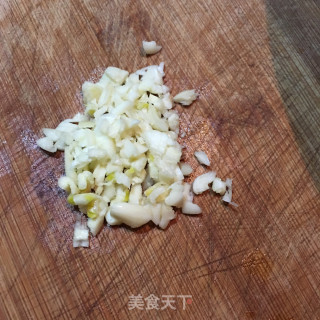 剁椒花菜的做法步骤：2
