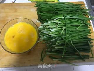 韭菜炒鸡蛋的做法步骤：1