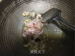 大辣椒炒肉的做法步骤：4