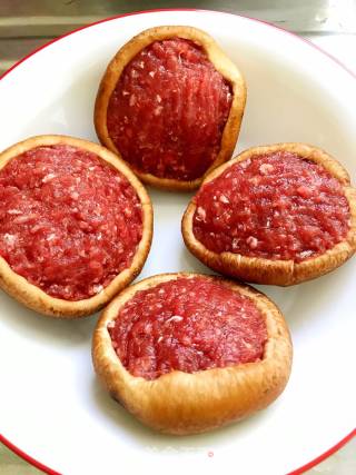 香菇酿牛肉的做法步骤：5