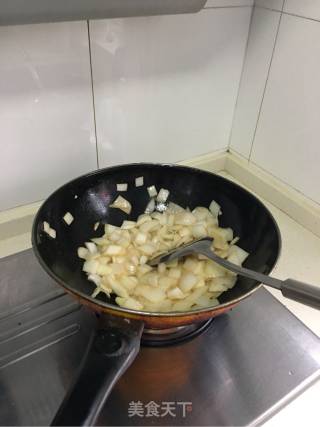 洋葱炒蛋的做法步骤：4