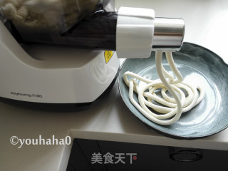 肉酱空心面的做法步骤：2