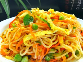 鸡蛋杂蔬拌面的做法步骤：9