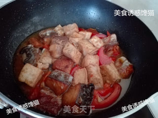 巴沙鱼焖豆腐的做法步骤：7