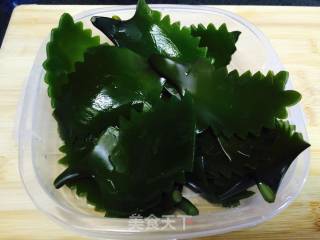 蒜拌海带头的做法步骤：1
