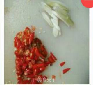 雪皮菜炒猪肝的做法步骤：1