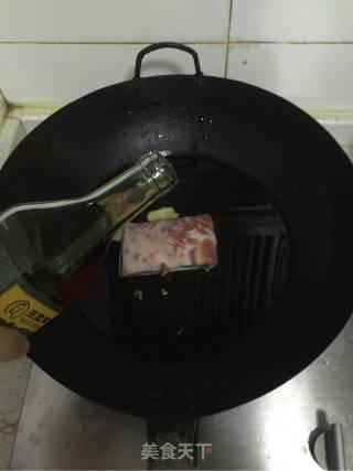 尖椒回锅肉的做法步骤：2