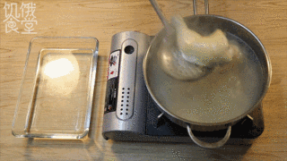轻松搞定麻辣口水鸡的做法步骤：2