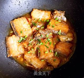 红烧带鱼的做法步骤：8