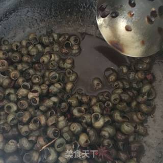 酱爆螺蛳的做法步骤：9