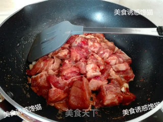 红烧排骨土豆的做法步骤：6
