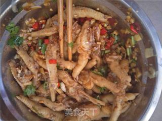 凉拌鸡爪的做法步骤：2