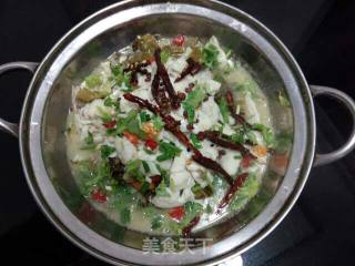 酸菜鱼片味美鲜香的做法步骤：16