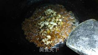 百搭的香菇肉酱的做法步骤：9