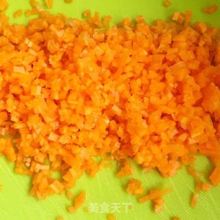 胡萝卜鸡蛋卷的做法步骤：1