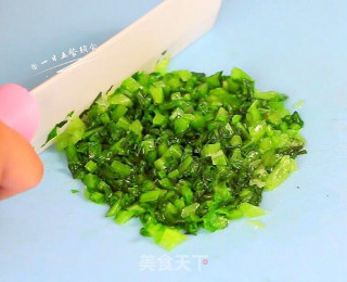 鲜虾油麦菜丸子的做法步骤：5