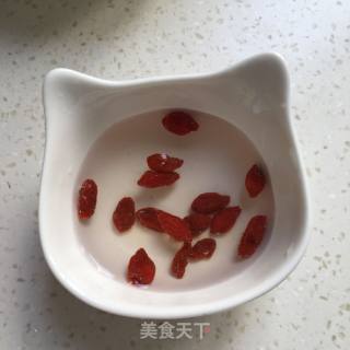银耳菠萝羹的做法步骤：4