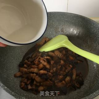 香菇卤肉饭的做法步骤：8